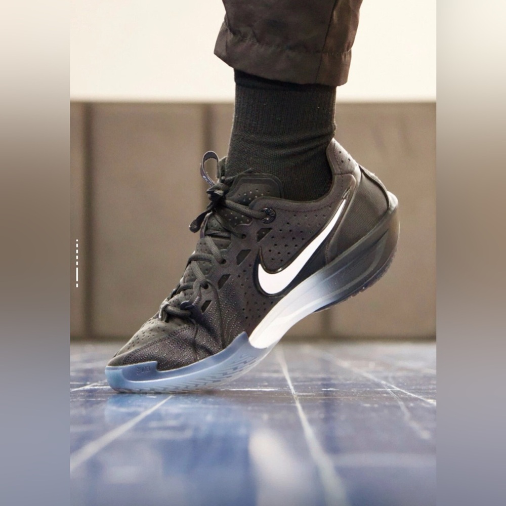 Nike G.T. Cut 3 - Picture 3 of 9